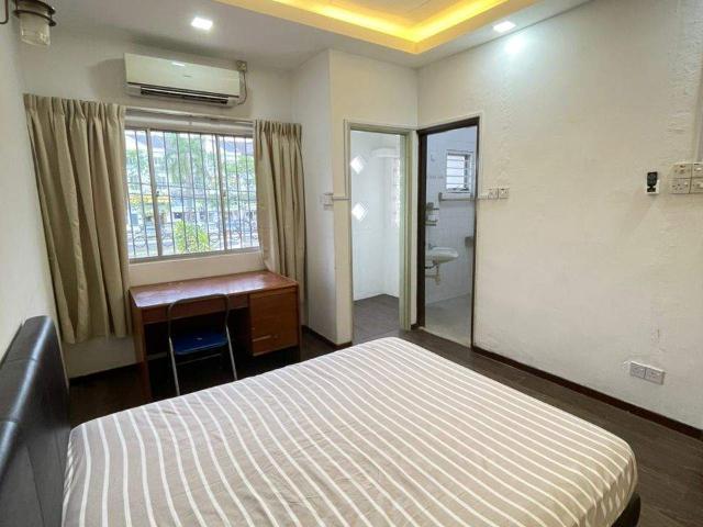 Room for rent in Petaling, Subang Jaya