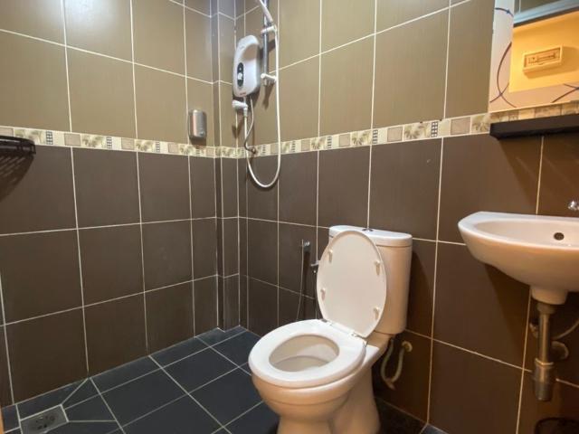 Room for rent in Petaling, Damansara Damai
