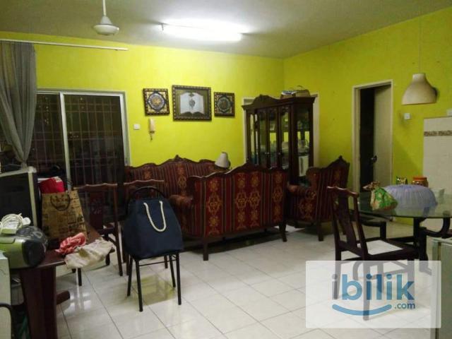 Room for rent in Petaling, Damansara Damai
