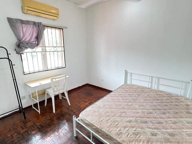 Room for rent in Seksyen U13, Shah Alam