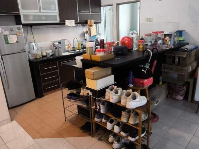Room for rent in Country Heights Damansara, Kuala Lumpur