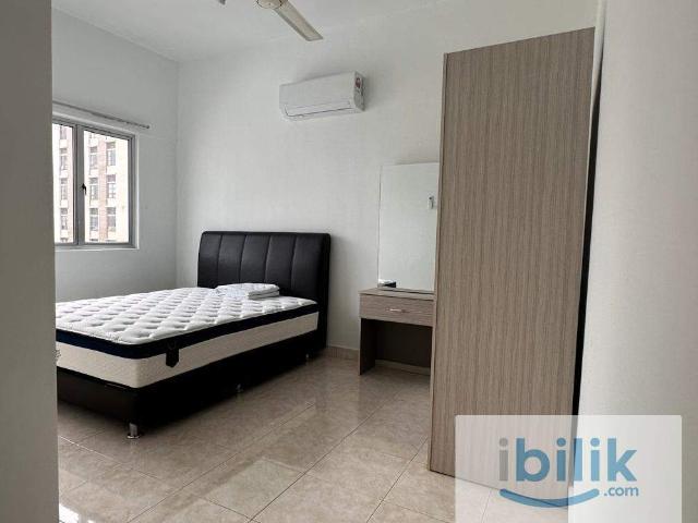 Room for rent in Petaling, Damansara Damai