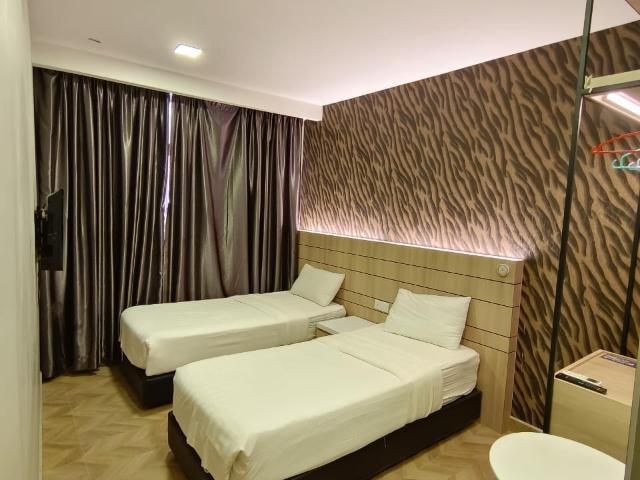 Room for rent in Country Heights Damansara, Kuala Lumpur