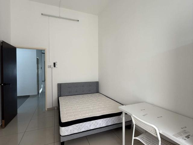 Room for rent in Kampung Perlis, George Town
