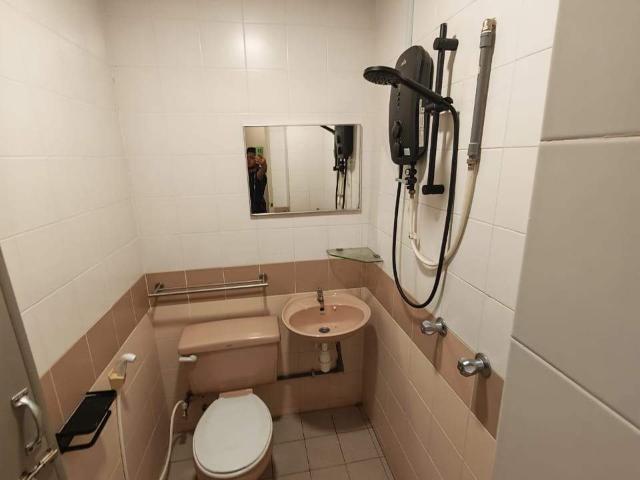 Room for rent in Country Heights Damansara, Kuala Lumpur