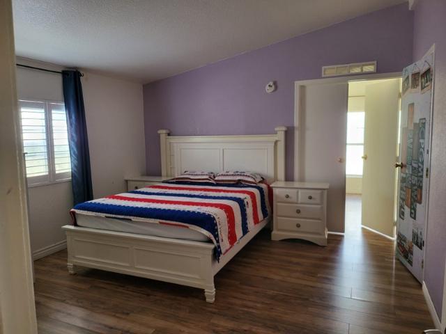 Room for rent in Anaheim, California