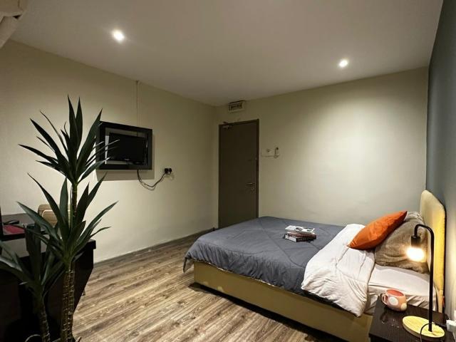 Room for rent in Country Heights Damansara, Kuala Lumpur