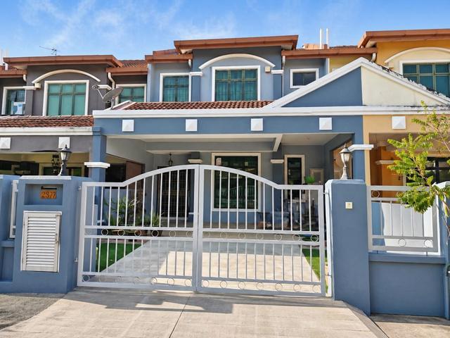 Terraced House for sale in Tanjong Sepat, Selangor