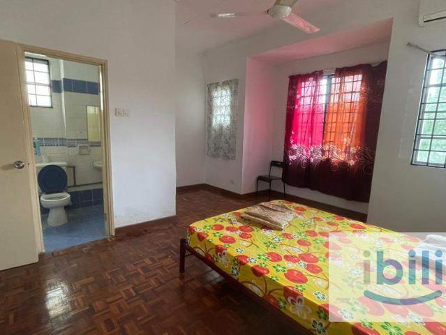 Room for rent in Petaling, Subang Jaya