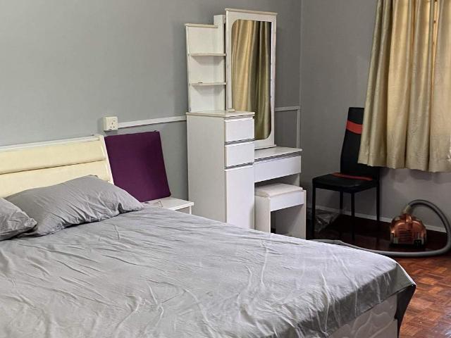 Room for rent in Tebrau, Johor