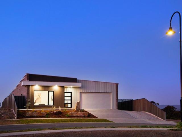 House for sale in Mckenzie Hill, Victoria