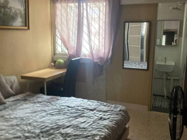 Room for rent