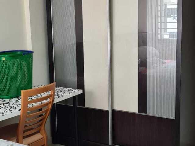 Room for rent in Telok Blangah