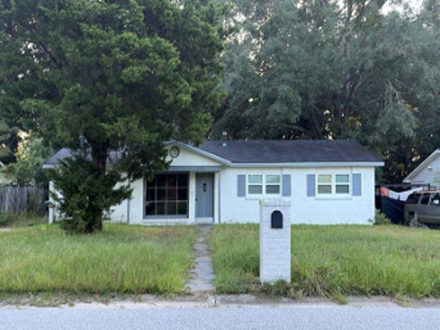 House for sale in Mobile County Commission District 1, Chickasaw