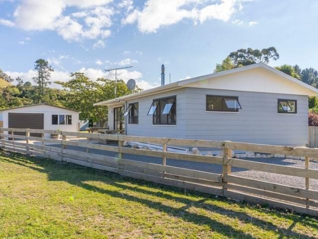 House for rent in Opaki, Wellington