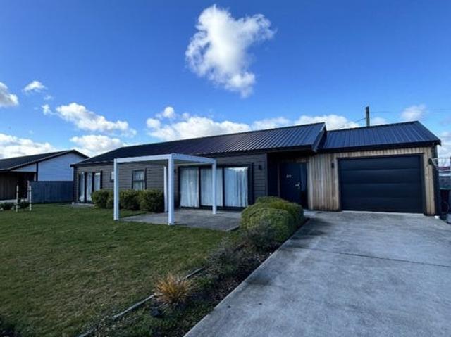 House for rent in Opaki, Wellington