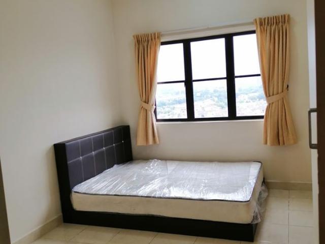 Room for rent in PJU 6, Petaling Jaya