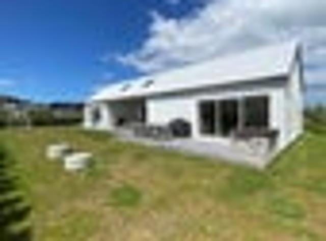 House for rent in Matakana, Auckland