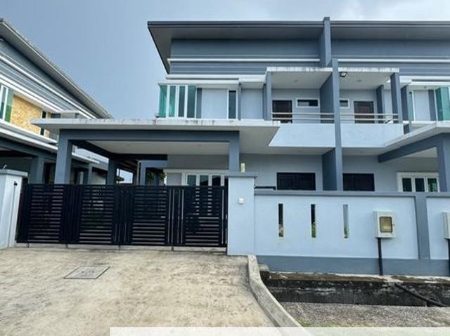 House for sale in Kuching, Bahagian Kuching