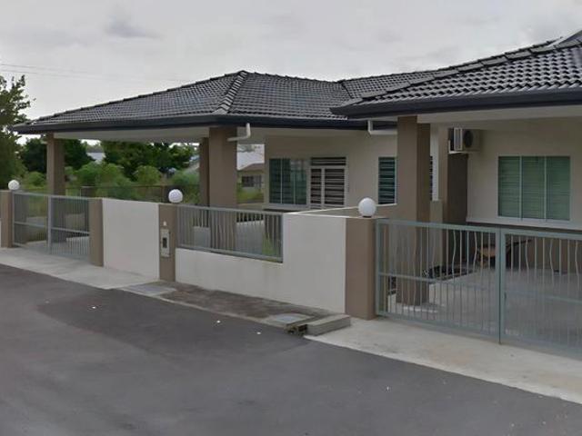 Terraced House for sale in Kuching