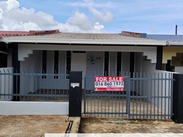 House for sale in Kuching