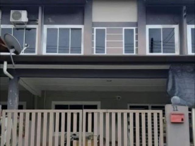 House for sale in Kuching