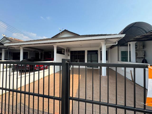 Terraced House for rent in Kuching, Sarawak