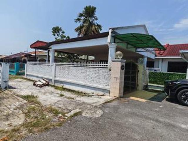 Terraced House for sale in Kuching, Sarawak