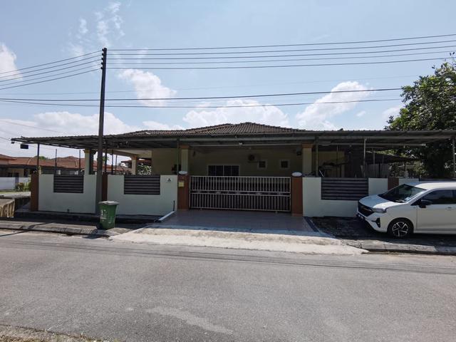 Residential House for sale in Kuching