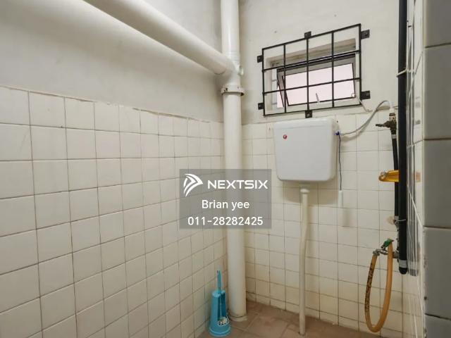 Shop for rent in Kuching