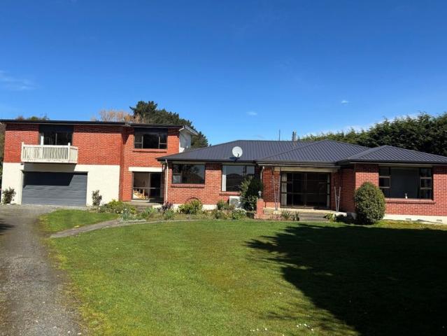 House for rent in Waihopai Toetoe Community, Southland District