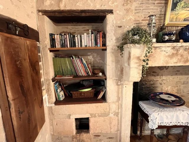 Maison vente à Angoulême, Coulgens
