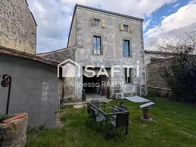 Maison vente à Saint-Jean-d'Angély, Matha