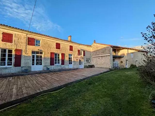 Maison vente à Saint-Jean-d'Angély, Matha
