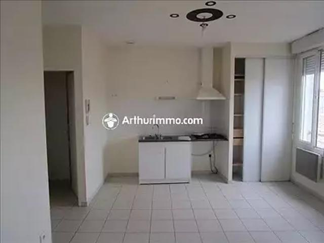 Appartement location à Saint-Jean-d'Angély, Matha