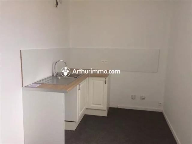 Appartement location à Saint-Jean-d'Angély, Matha
