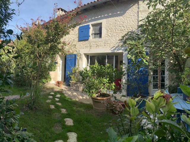 Maison vente à Matha, Charente-Maritime