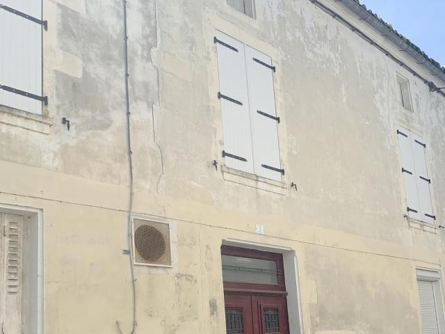 Maison vente à Saint-Jean-d'Angély, Matha