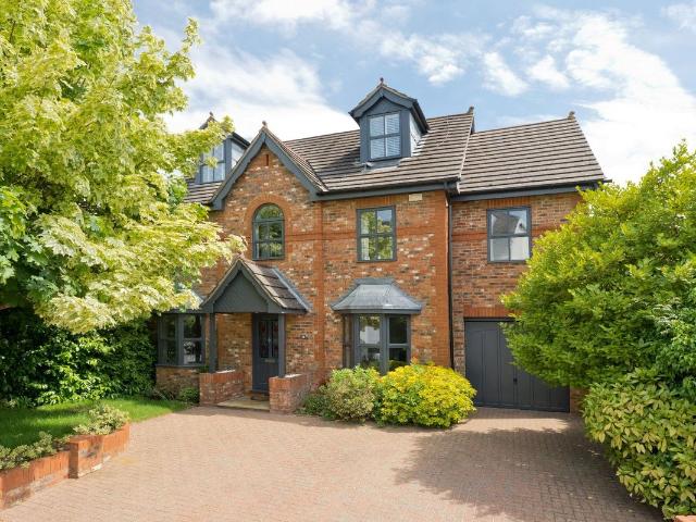 House for rent in East Molesey, Elmbridge