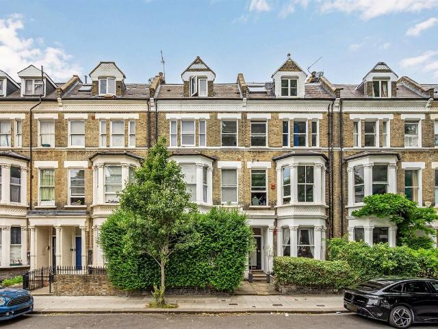 Studio for rent in West Kensington, Greater London