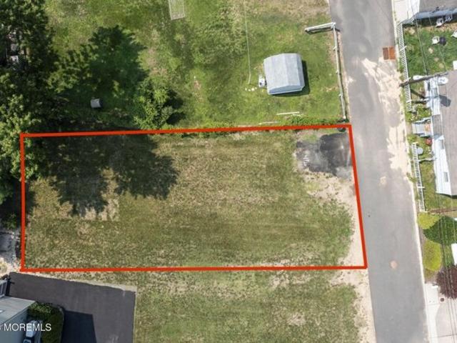 Land for sale in Waterwitch, Highlands