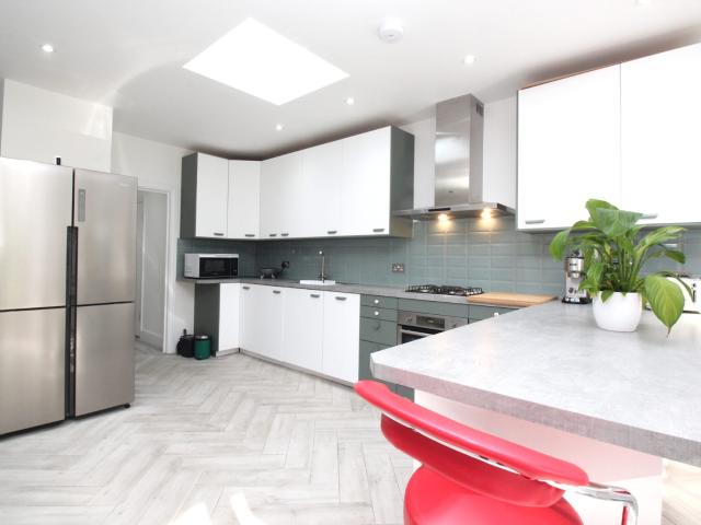House for rent in South Stanmore, Greater London