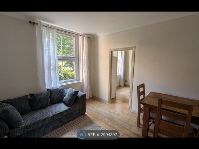 House for rent in St. George in the East, Wapping