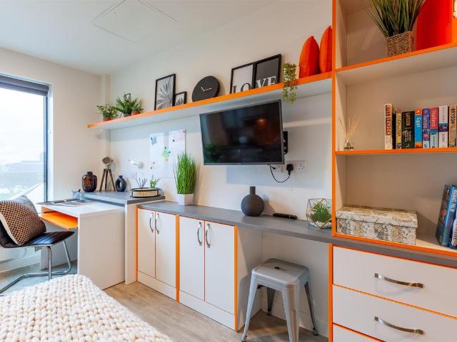 Studio for rent in City Centre, South Yorkshire