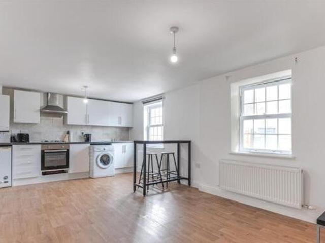 House for sale in Hertford, Colliers End