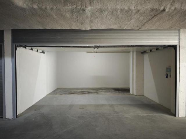 Garagem alugar em Porto