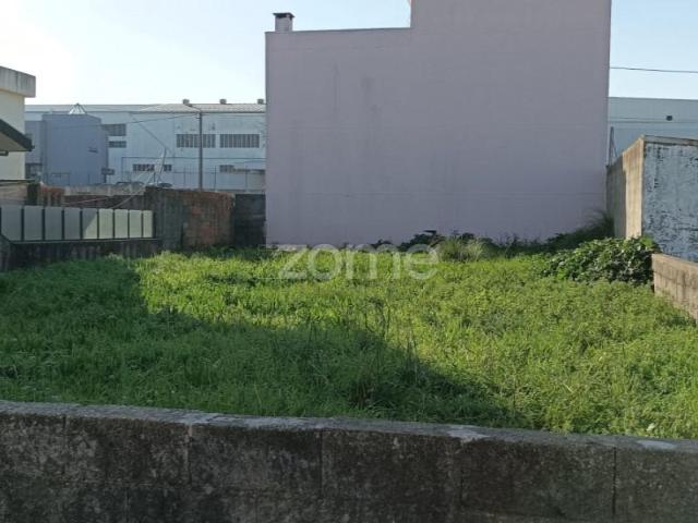 Terreno venda em Porto