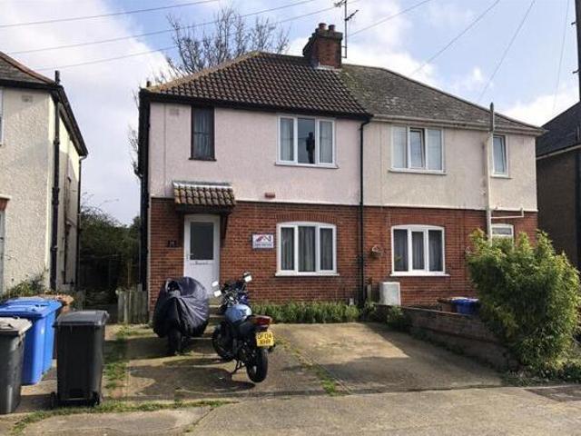 House for rent in Castle Hill, Key Street