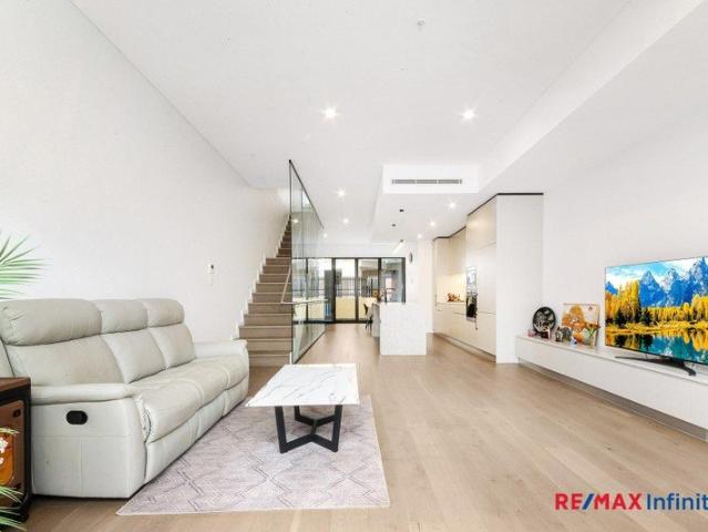 Townhouse for sale in Sydney, New South Wales