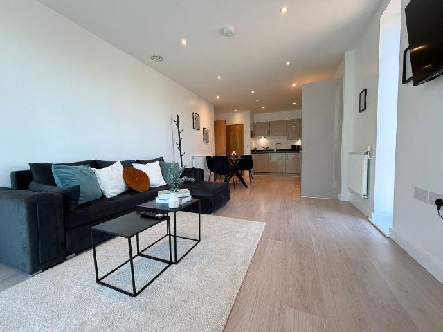 Apartment for rent in Preston, Greater London